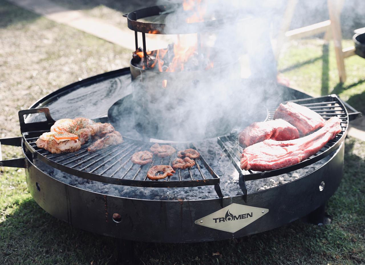 DUOMO BIG SIZED BARBECUE / FIRE PIT / STAKE